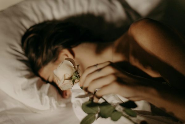 How to Sleep Better at Night Naturally